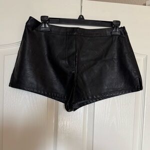 Black Leather-like Women Short
